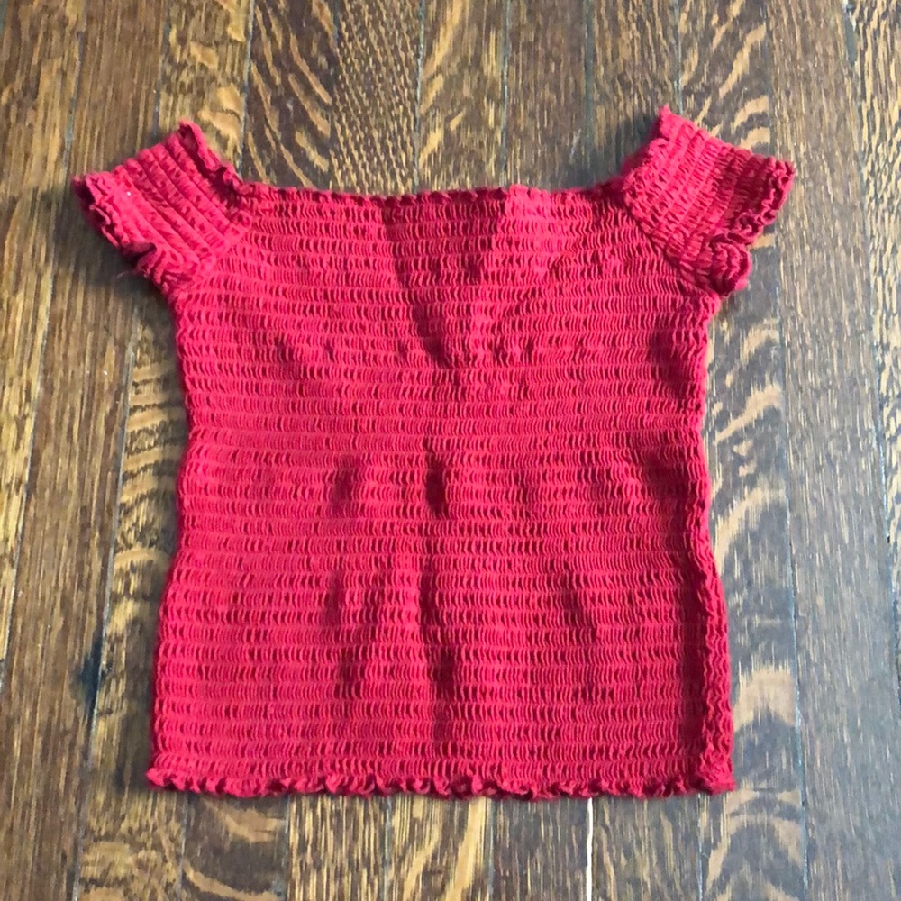 Off shoulder cropped